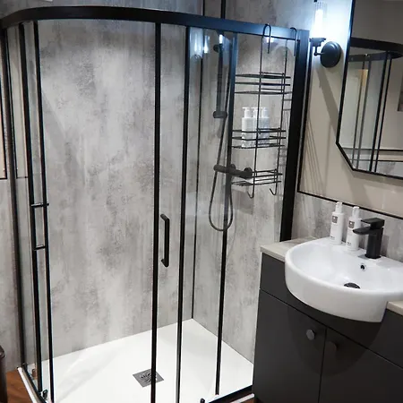 Daire The Retreat Ainstable